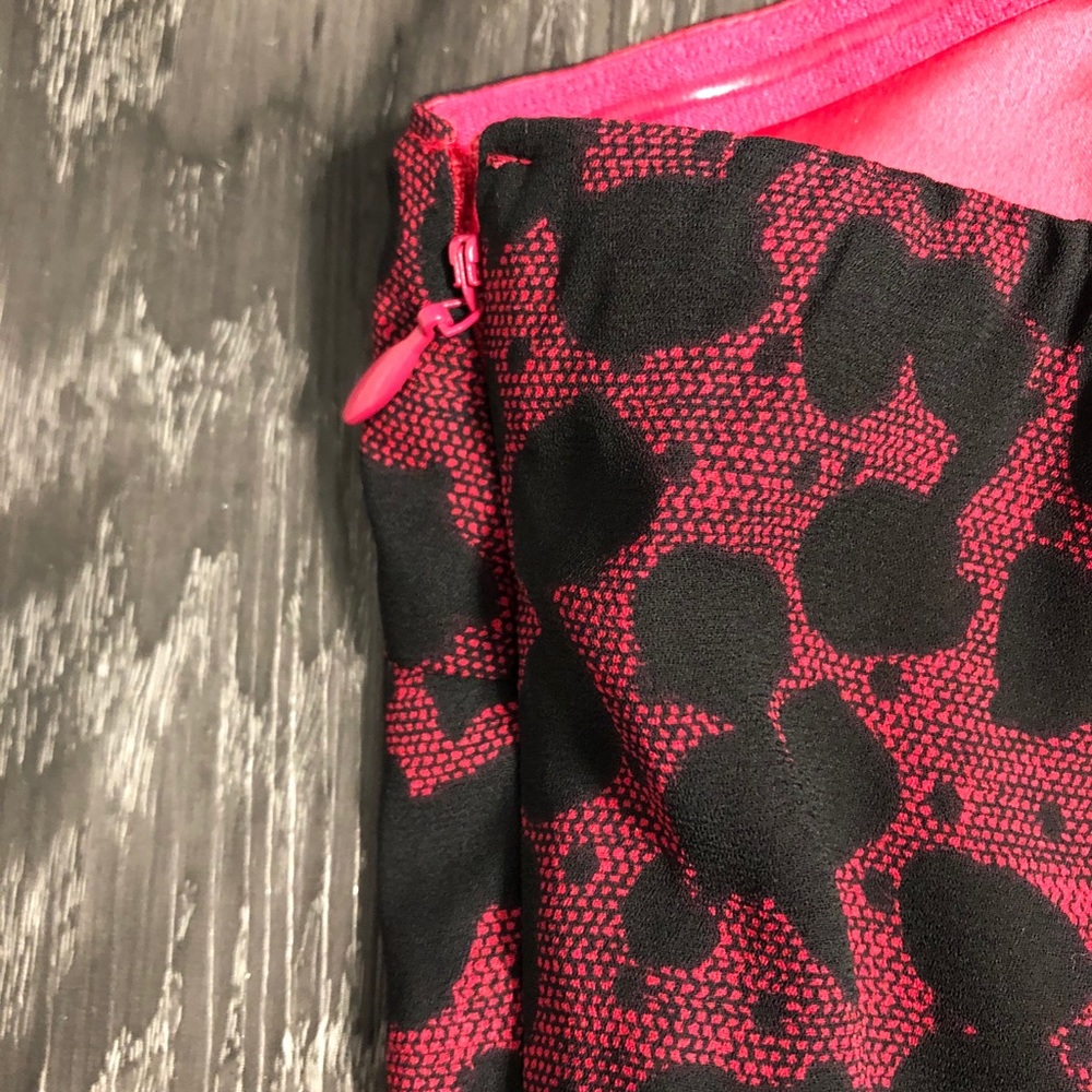 Express Romper - Picture 7 of 9